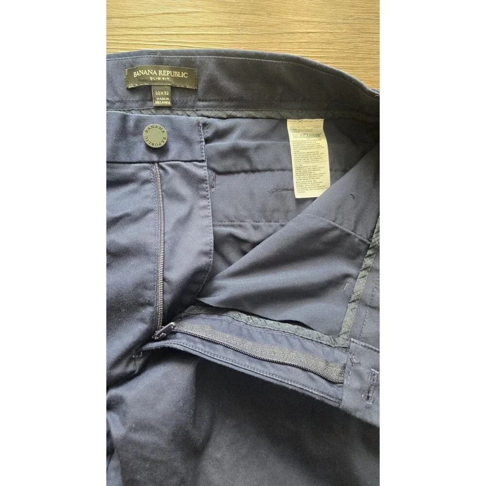 Banana Republic Men’s Slim Fit Navy Chino Pants 32x32